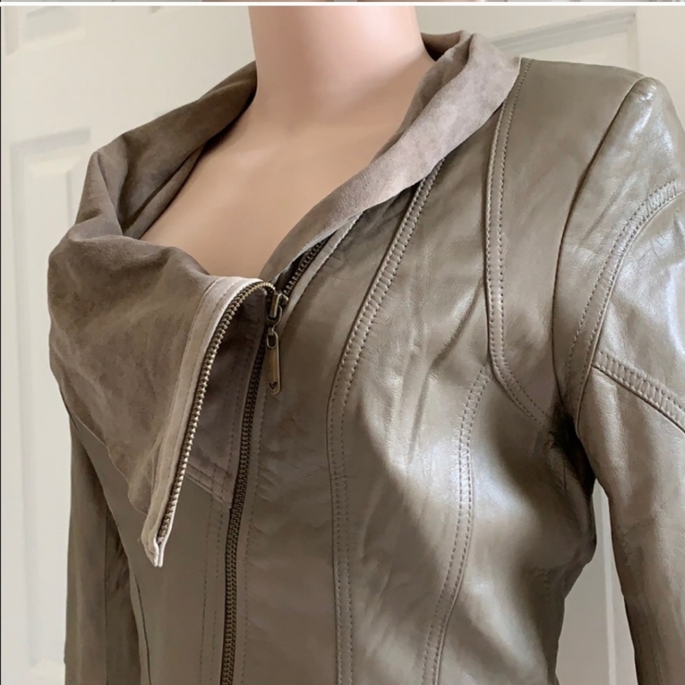 Only leather jacket - Picture 1 of 8